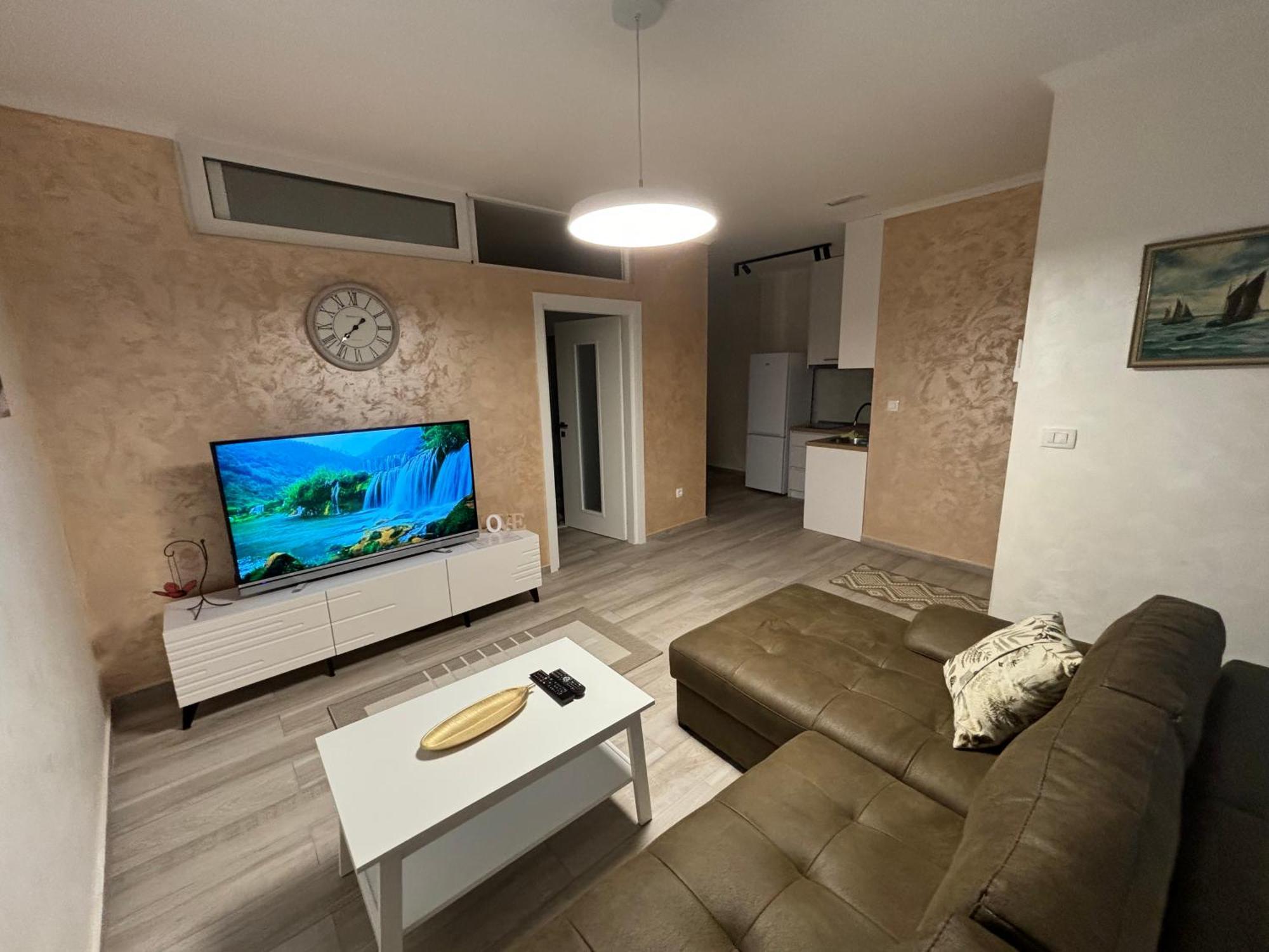 Petar Apartment Подгорица Экстерьер фото